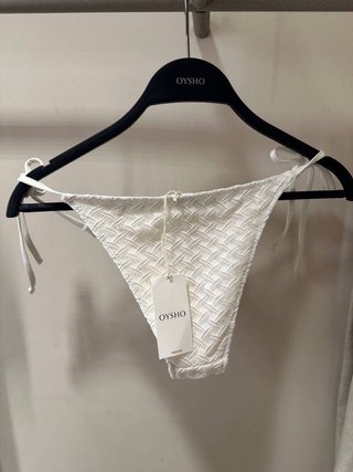 Bikini Oysho Blanco Texturizado