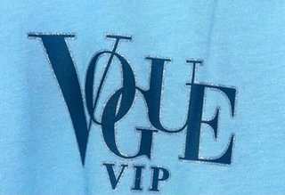 Tallas XS / S / M. Camiseta VOGUE VIP