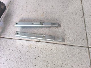 Guías para puerta de garaje