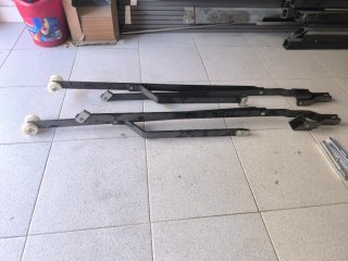 Guías para puerta de garaje