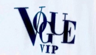 Tallas XS / S / M / L/ XL. Camiseta VOGUE VIP