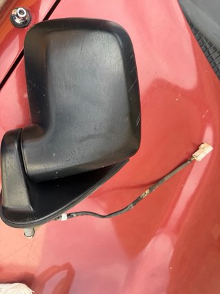 Espejo derecho Nissan Terrano 2