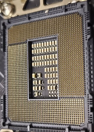 Placa Base ASUS TUF GAMING Z690-PLUS WIFI D4