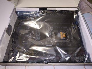 Placa Base ASUS TUF GAMING Z690-PLUS WIFI D4