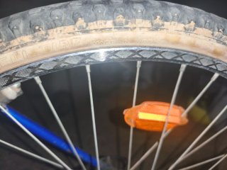 Bicicleta infantil azul