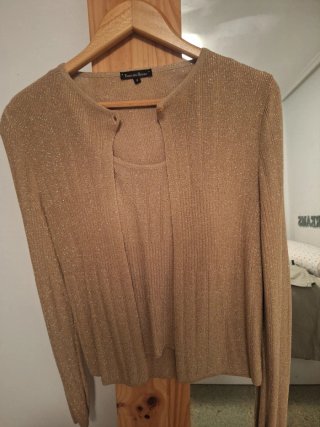 Conjunto Pedro del Hierro Top y Chaqueta Oro Talla
