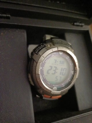 Reloj Casio Pro Trek Solar