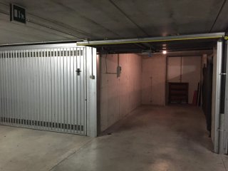 Box auto in  autorimessa a S. Giacomo