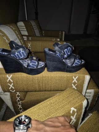 Zapatos de cuña Tony bursh