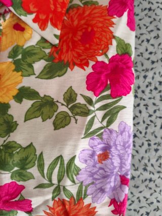 Camisa crop top flores S