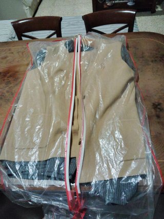 Traje Monsardi Mujer Beige talla 46 y camisa 38