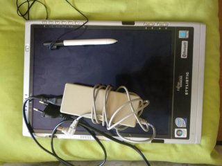 Tablet Fujitsu ST5112 con Lápiz Wacom