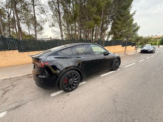 Tesla Model Y Performance 0-100 en 3,7s Garantia