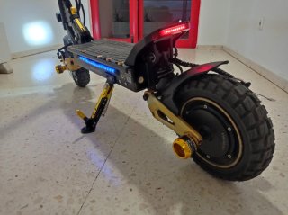 Patinete Eléctrico IENYRID ES1 EN PERFECTO ESTADO