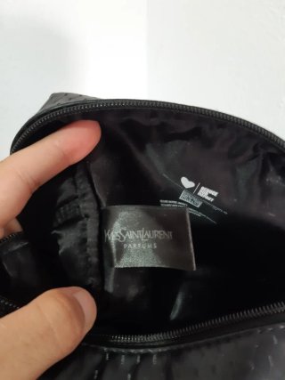 Neceser Yves Saint Laurent (YSL) negro – Original