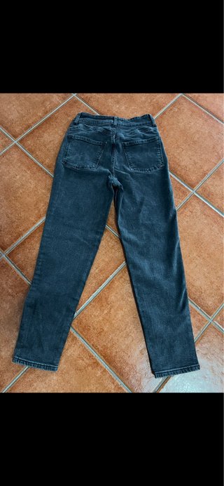 Lote 2 Vaqueros Talla M/38 + Bermudas+2 tops