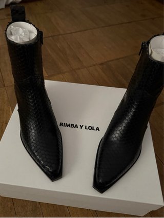 Botines Bimba y Lola Negros Talla 35
