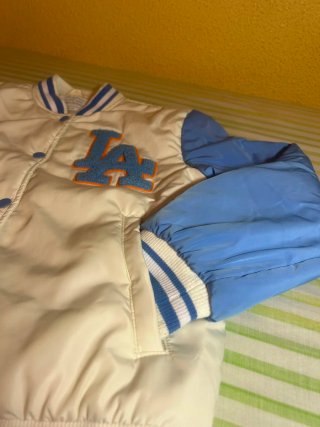 Chaqueta bomber LA Primark 10-11 años 146 cm