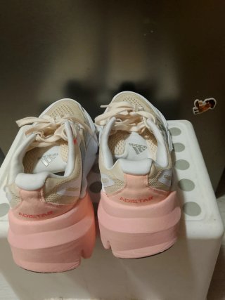 Zapatillas Adidas Mujer Beige y Rosa