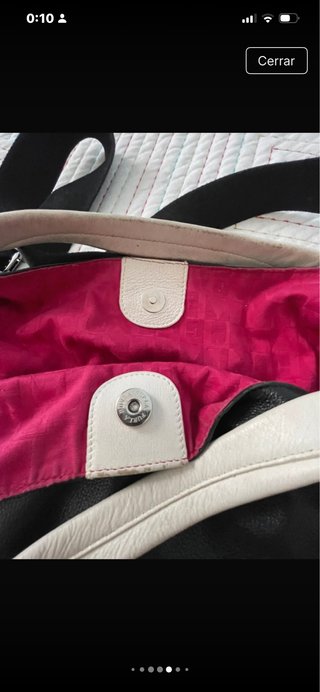 Bolso Furla Negro con Asas Blancas