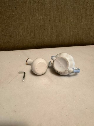 Miniaturas porcelana: tetera y porrón floral
