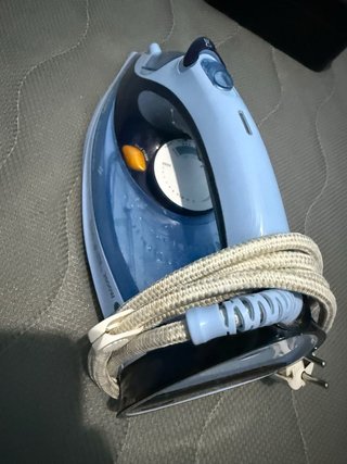 Plancha de vapor azul