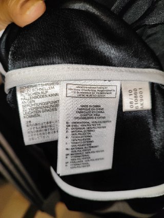 Chaqueta Adidas Negra y Blanca Talla XXL