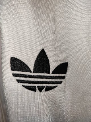 Chaqueta Adidas Blanca y Negra