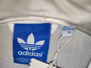 Chaqueta Adidas Blanca y Negra