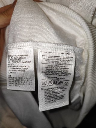 Chaqueta Adidas Blanca y Negra