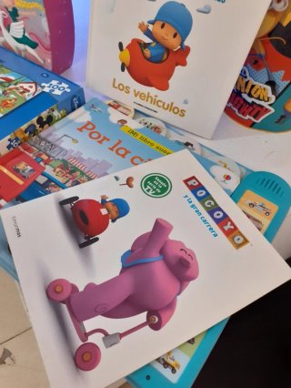 Pack 11 artículos infantiles Pocoyó y Disney