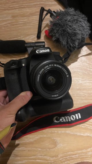 Canon EOS 70D Cámara + Accesorios