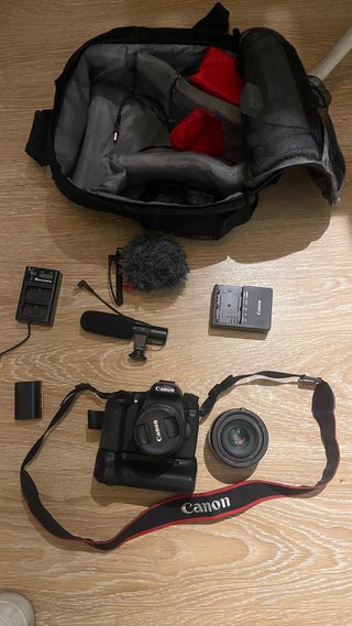 Canon EOS 70D Cámara + Accesorios