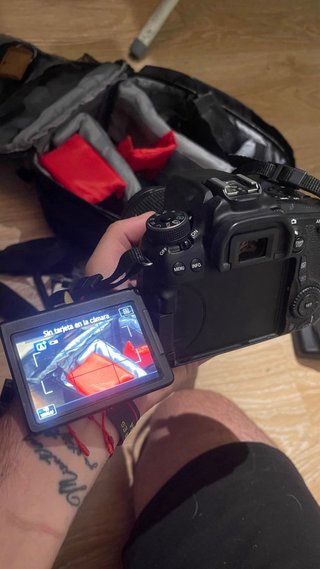 Canon EOS 70D Cámara + Accesorios
