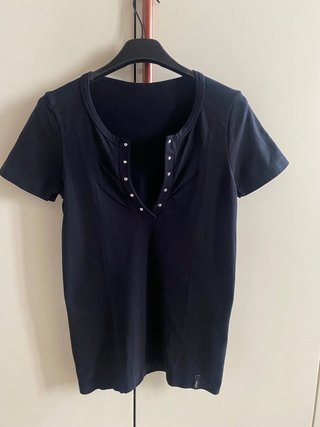 Set 2 T-shirt  nere con applicazioni