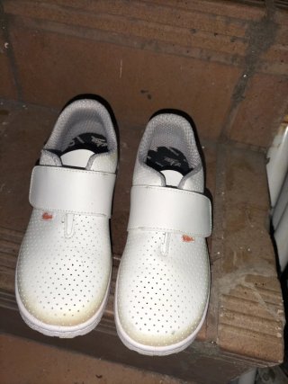 Zapatos de trabajo Dian blancos