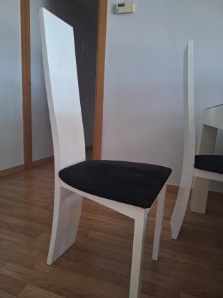 Mesa madera con 6 sillas a juego