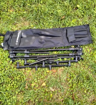 Trípode Carpfishing con alarma