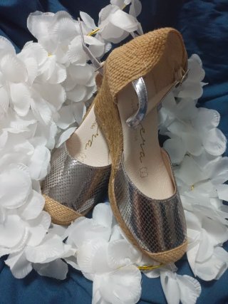 Sandalias Cabrera Mujer Oro y Plata