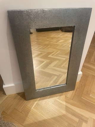 Espejo metalico