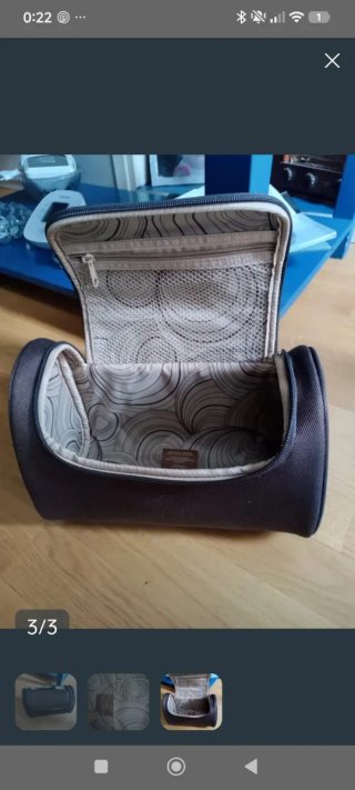 Neceser de viaje negro y gris