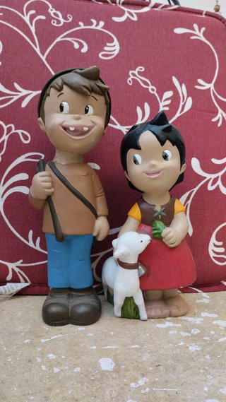 Figuras Heidi y Pedro