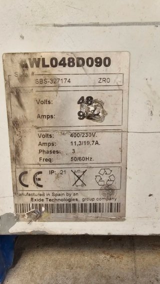 Cargador Baterías Tracción Tecnys 48v - 90A