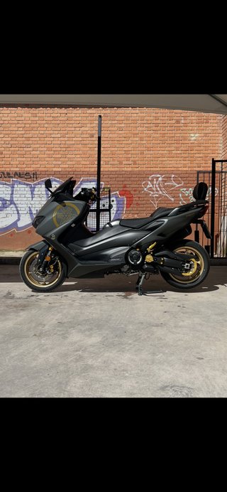 Yamaha TMAX Tech MAX 2020