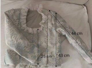 Traje de Fallera Verde agua y blanco.
