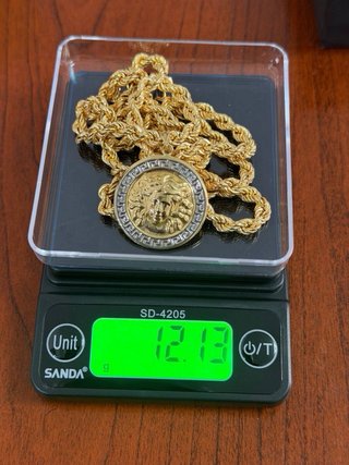 Collar Oro 18k con Medalla León