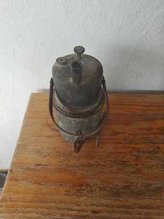 Lámpara minero carburo antigua