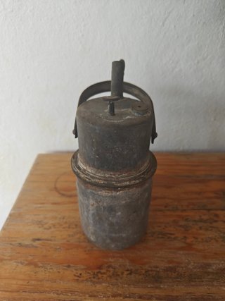 Lámpara minero carburo antigua