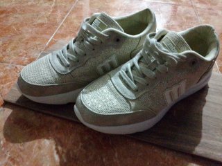 Zapatillas MTNG Beige/Plata Mujer