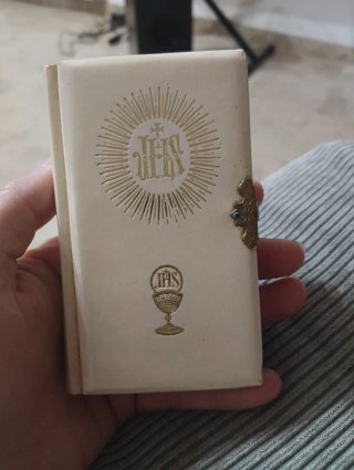 Libro antiguo comunión años 50